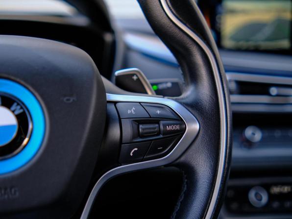 BMW i8 I с пробегом 2017 года, цена 7 299 000 рублей, 23814 км, купе, Автокод Объявления
