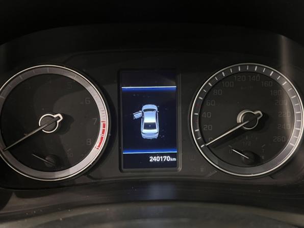 Hyundai Sonata VII (LF) Рестайлинг с пробегом 2018 года, цена 1 470 000 рублей, 240167 км, седан, Автокод Объявления