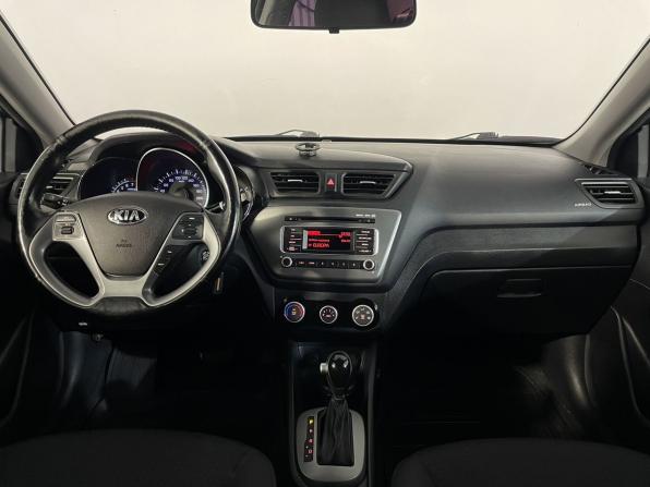 Kia Rio III Рестайлинг с пробегом 2017 года, цена 1 219 900 рублей, 95830 км, седан, Автокод Объявления