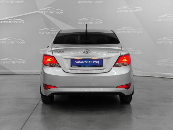 Hyundai Solaris I Рестайлинг с пробегом 2015 года, цена 999 000 рублей, 164000 км, седан, Автокод Объявления