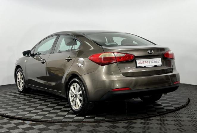 Kia Cerato III с пробегом 2015 года, цена 920 000 рублей, 197000 км, седан, Автокод Объявления