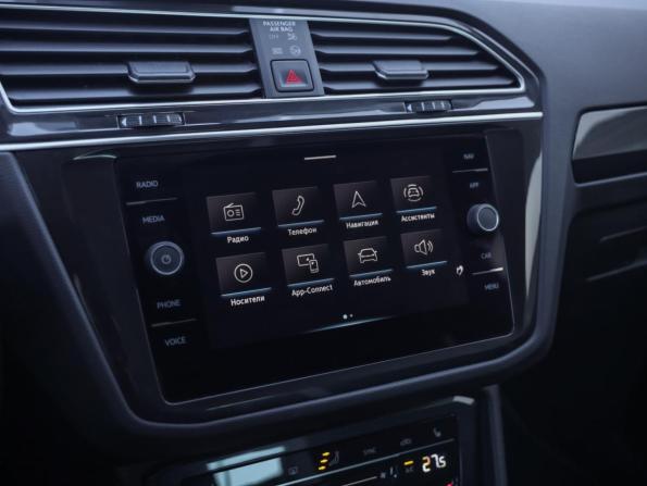 Volkswagen Tiguan II Рестайлинг с пробегом 2021 года, цена 2 779 000 рублей, 108478 км, внедорожник, Автокод Объявления