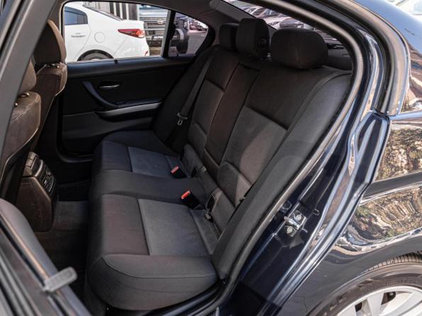 BMW 3 серии V (E90/E91/E92/E93) с пробегом 2007 года, цена 825 000 рублей, 299342 км, седан, Автокод Объявления