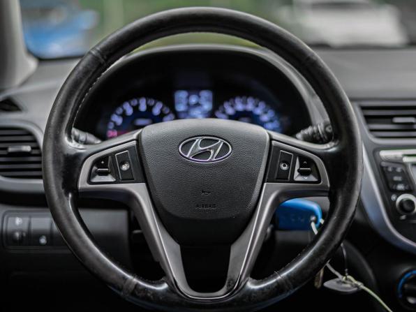 Hyundai Solaris I Рестайлинг с пробегом 2014 года, цена 899 000 рублей, 151272 км, седан, Автокод Объявления