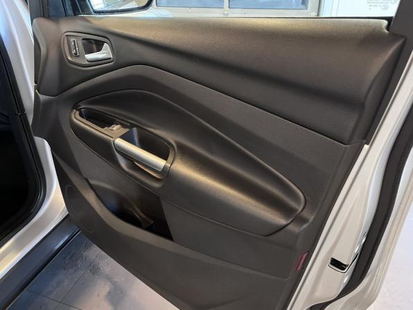Ford Kuga II с пробегом 2013 года, цена 820 000 рублей, 261700 км, внедорожник, Автокод Объявления
