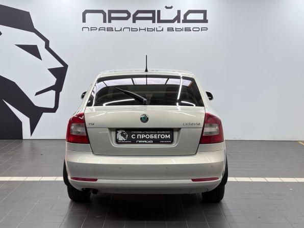 Skoda Octavia II (A5) Рестайлинг с пробегом 2012 года, цена 669 900 рублей, 359000 км, лифтбек, Автокод Объявления