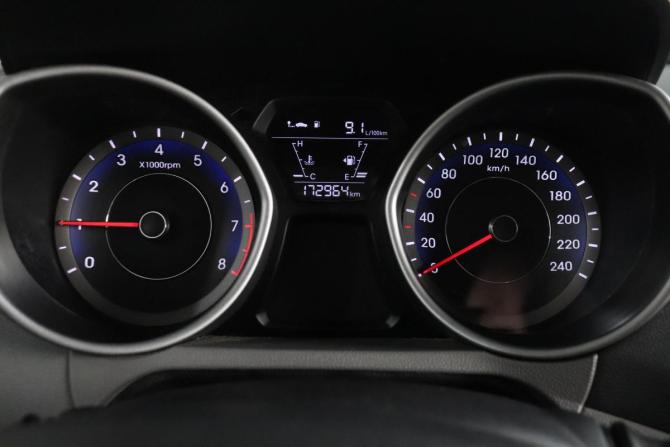 Hyundai Elantra V (MD) Рестайлинг с пробегом 2015 года, цена 1 089 000 рублей, 172964 км, седан, Автокод Объявления