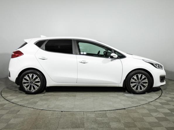 Kia Ceed II Рестайлинг с пробегом 2017 года, цена 1 429 777 рублей, 124261 км, хэтчбек, Автокод Объявления