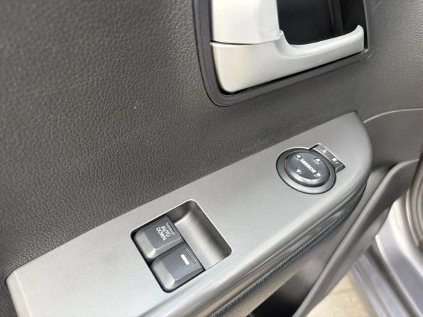 Kia Rio III Рестайлинг с пробегом 2016 года, цена 855 000 рублей, 117536 км, хэтчбек, Автокод Объявления