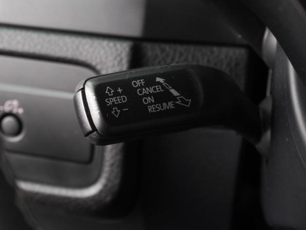Volkswagen Touareg II с пробегом 2013 года, цена 2 099 000 рублей, 197327 км, внедорожник, Автокод Объявления