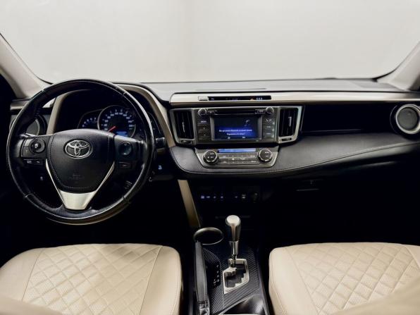 Toyota RAV4 IV (XA40) с пробегом 2015 года, цена 2 058 000 рублей, 126845 км, внедорожник, Автокод Объявления