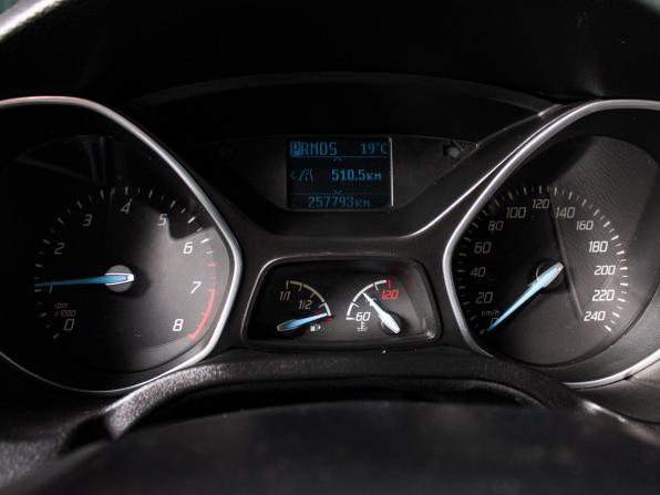 Ford Focus III с пробегом 2013 года, цена 890 000 рублей, 257792 км, седан, Автокод Объявления