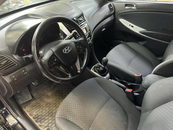 Hyundai Solaris I с пробегом 2012 года, цена 594 639 рублей, 220244 км, хэтчбек, Автокод Объявления