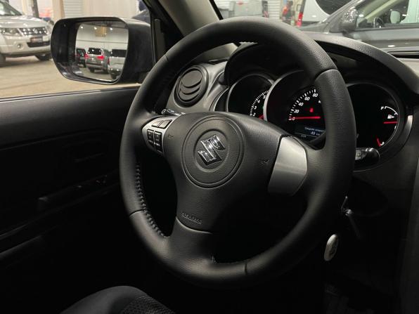 Suzuki Grand Vitara II Рестайлинг 2 с пробегом 2013 года, цена 1 130 000 рублей, 198259 км, внедорожник, Автокод Объявления