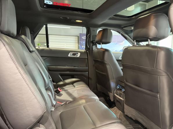 Ford Explorer V с пробегом 2015 года, цена 2 499 000 рублей, 129208 км, внедорожник, Автокод Объявления
