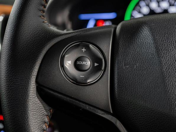 Honda Vezel I с пробегом 2014 года, цена 1 499 500 рублей, 166527 км, внедорожник, Автокод Объявления