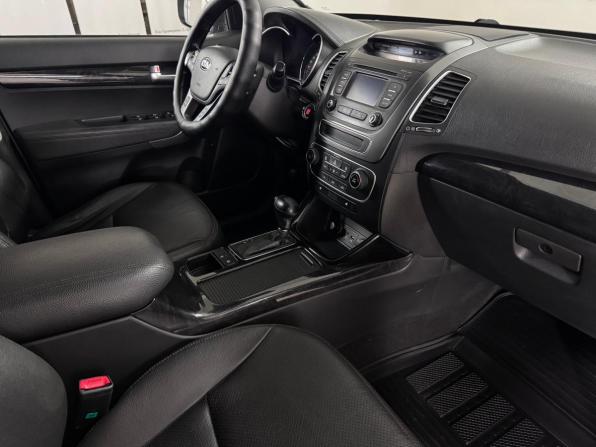 Kia Sorento II Рестайлинг с пробегом 2020 года, цена 2 400 000 рублей, 40469 км, внедорожник, Автокод Объявления