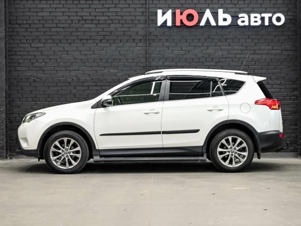 Toyota RAV4 IV (XA40) с пробегом 2015 года, цена 1 900 000 рублей, 257542 км, внедорожник, Автокод Объявления