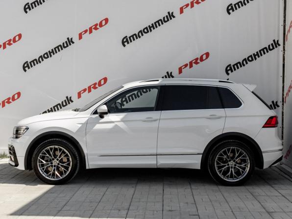 Volkswagen Tiguan II с пробегом 2018 года, цена 3 150 000 рублей, 97925 км, внедорожник, Автокод Объявления