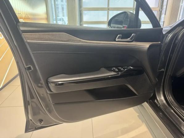 Kia K5 III с пробегом 2021 года, цена 2 199 000 рублей, 105043 км, седан, Автокод Объявления