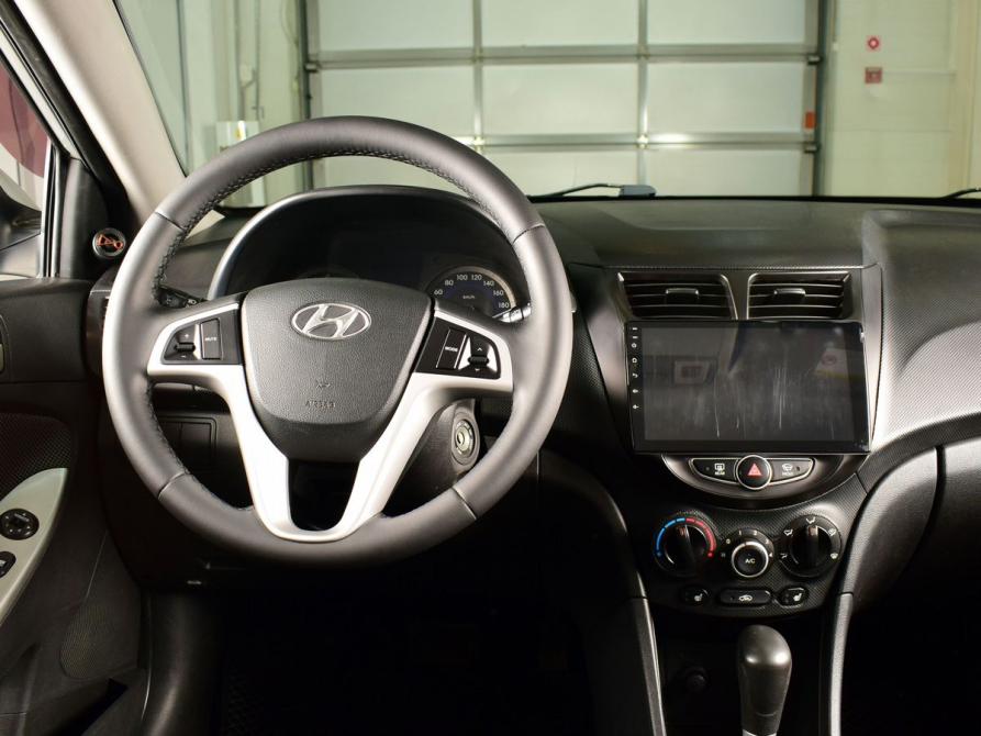 Hyundai Solaris I Кемерово  - изображение 8