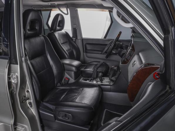 Mitsubishi Pajero III Рестайлинг с пробегом 2005 года, цена 1 279 000 рублей, 288840 км, внедорожник, Автокод Объявления