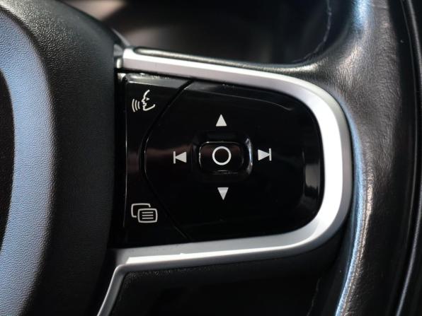 Volvo XC60 II с пробегом 2019 года, цена 2 808 000 рублей, 201346 км, внедорожник, Автокод Объявления