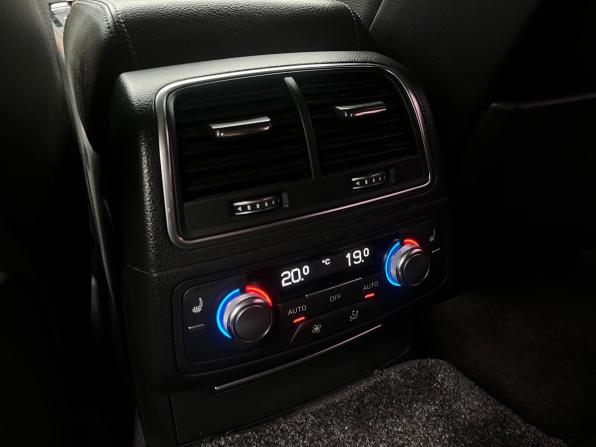Audi A6 allroad III (C7) Рестайлинг с пробегом 2016 года, цена 2 699 000 рублей, 167000 км, универсал, Автокод Объявления