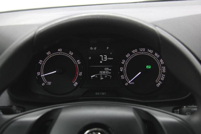 Skoda Rapid II с пробегом 2021 года, цена 1 378 000 рублей, 193830 км, лифтбек, Автокод Объявления