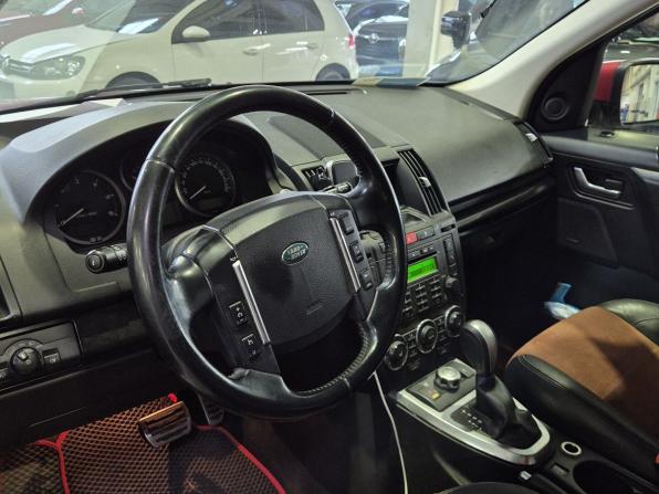 Land Rover Freelander II Рестайлинг с пробегом 2011 года, цена 1 290 000 рублей, 215385 км, внедорожник, Автокод Объявления