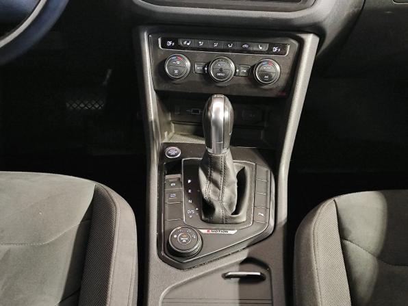Volkswagen Tiguan II с пробегом 2019 года, цена 2 949 000 рублей, 180536 км, внедорожник, Автокод Объявления
