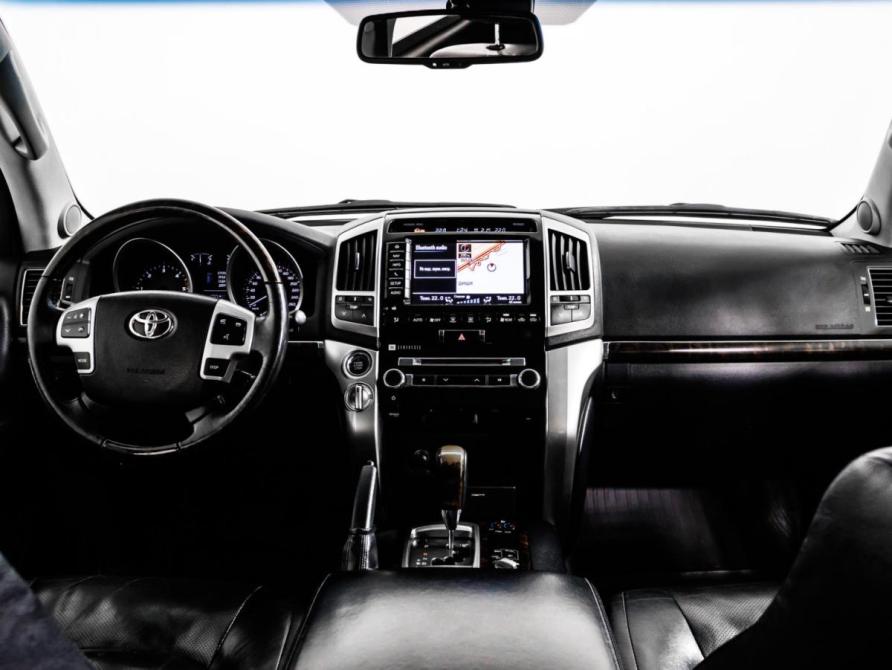 Toyota Land Cruiser 200 Series Рестайлинг 1 Москва  - изображение 14