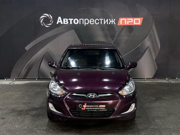 Hyundai Solaris I с пробегом 2013 года, цена 730 000 рублей, 236322 км, седан, Автокод Объявления
