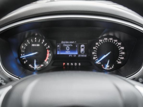 Ford Mondeo V с пробегом 2016 года, цена 1 298 000 рублей, 281683 км, седан, Автокод Объявления