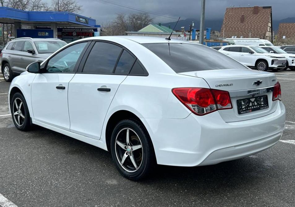 Chevrolet Cruze I Рестайлинг Новороссийск  - изображение 5
