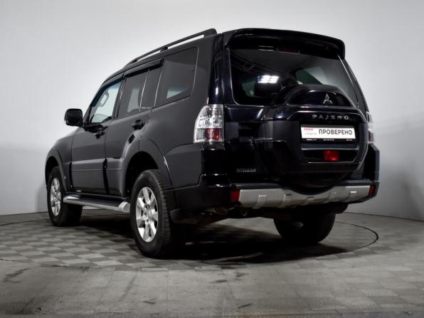 Mitsubishi Pajero IV Рестайлинг 2 с пробегом 2018 года, цена 2 650 000 рублей, 178000 км, внедорожник, Автокод Объявления