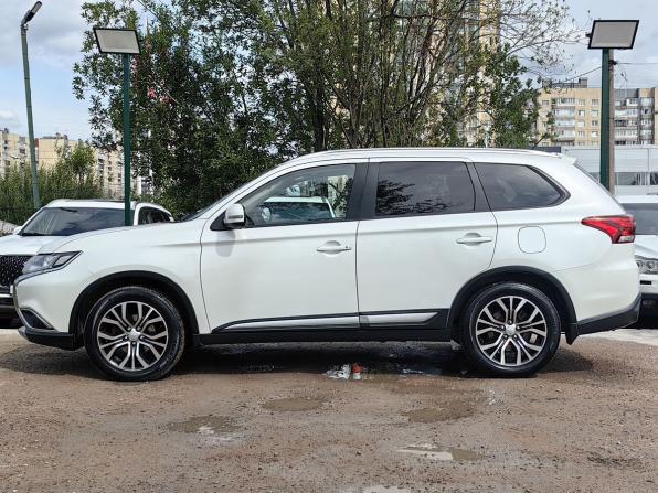 Mitsubishi Outlander III Рестайлинг с пробегом 2015 года, цена 1 129 000 рублей, 308000 км, внедорожник, Автокод Объявления