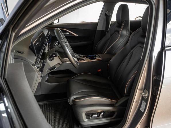Omoda C5 I с пробегом 2023 года, цена 1 820 000 рублей, 70000 км, внедорожник, Автокод Объявления