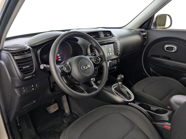Kia Soul II Рестайлинг с пробегом 2017 года, цена 1 450 000 рублей, 214400 км, хэтчбек, Автокод Объявления