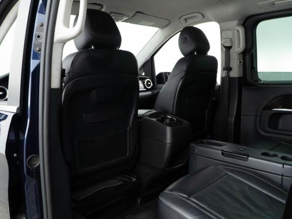 Mercedes-Benz V-Класс III (W447) с пробегом 2017 года, цена 3 397 077 рублей, 121782 км, минивэн, Автокод Объявления