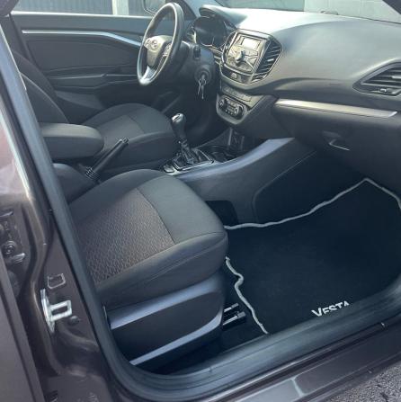 Lada (ВАЗ) Vesta I с пробегом 2018 года, цена 1 070 000 рублей, 95551 км, универсал, Автокод Объявления