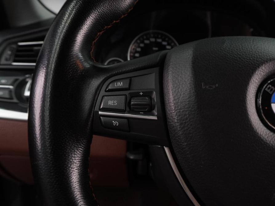 BMW 5 серии VI (F10/F11/F07) Рестайлинг Воронеж  - изображение 19