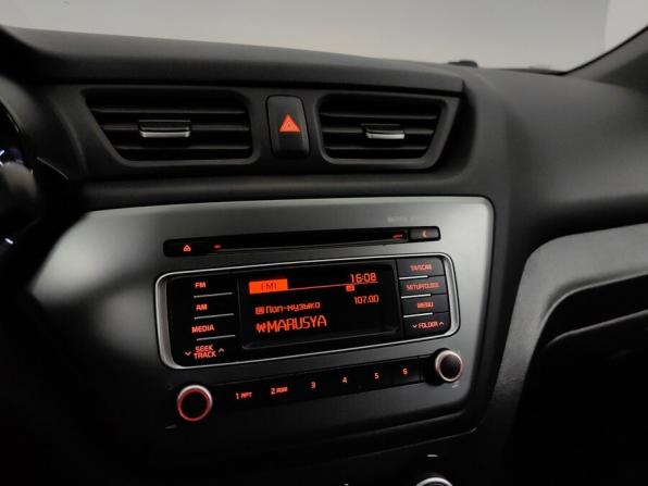 Kia Rio III Рестайлинг с пробегом 2017 года, цена 1 098 000 рублей, 138000 км, седан, Автокод Объявления