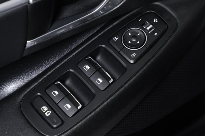 Hyundai Sonata VIII (DN8) с пробегом 2019 года, цена 2 299 000 рублей, 164002 км, седан, Автокод Объявления