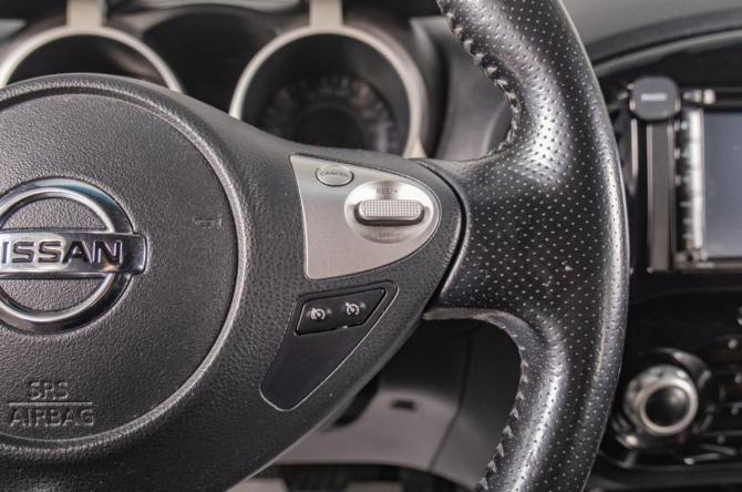 Nissan Juke I Рестайлинг с пробегом 2015 года, цена 1 349 000 рублей, 171000 км, внедорожник, Автокод Объявления