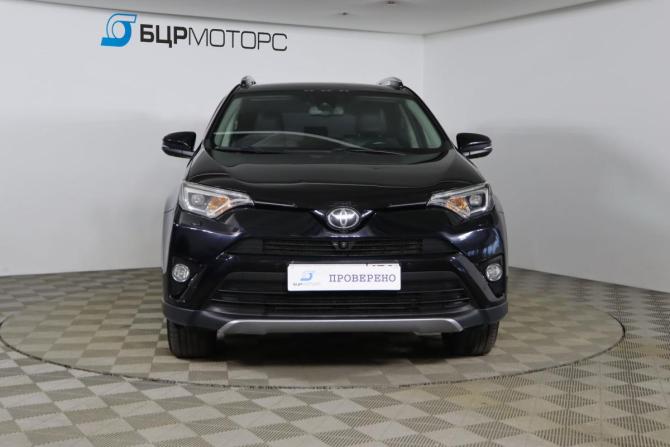 Toyota RAV4 IV (XA40) Рестайлинг с пробегом 2017 года, цена 2 569 990 рублей, 104302 км, внедорожник, Автокод Объявления