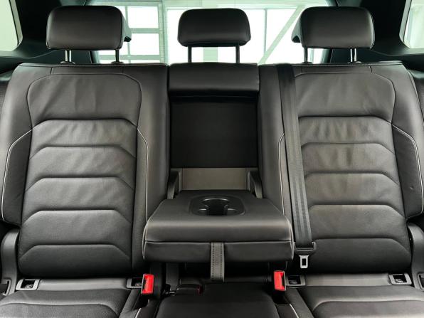 Volkswagen Tiguan II Рестайлинг с пробегом 2021 года, цена 3 250 000 рублей, 171470 км, внедорожник, Автокод Объявления