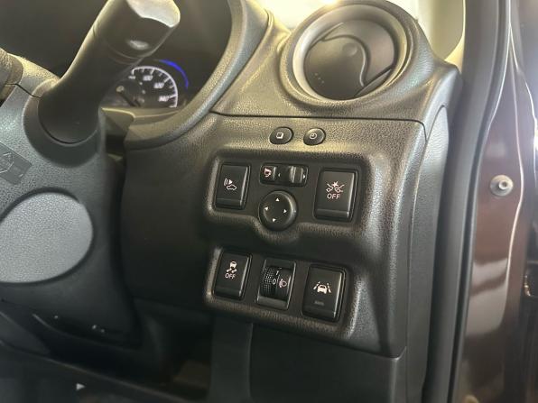 Nissan Note II Рестайлинг с пробегом 2016 года, цена 1 090 000 рублей, 82677 км, хэтчбек, Автокод Объявления
