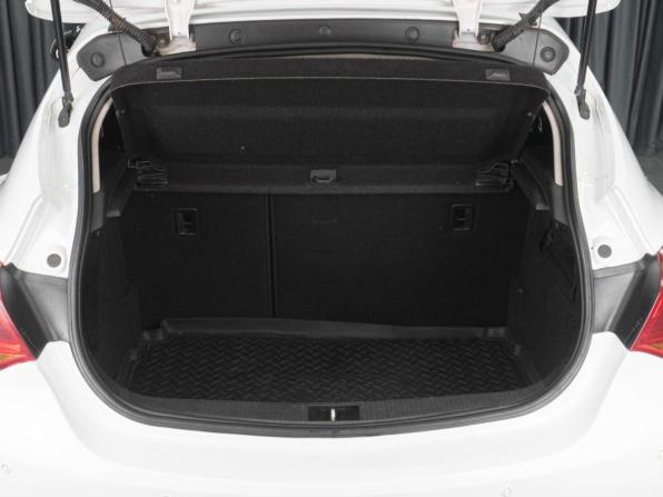 Opel Astra J с пробегом 2012 года, цена 699 000 рублей, 162313 км, хэтчбек, Автокод Объявления