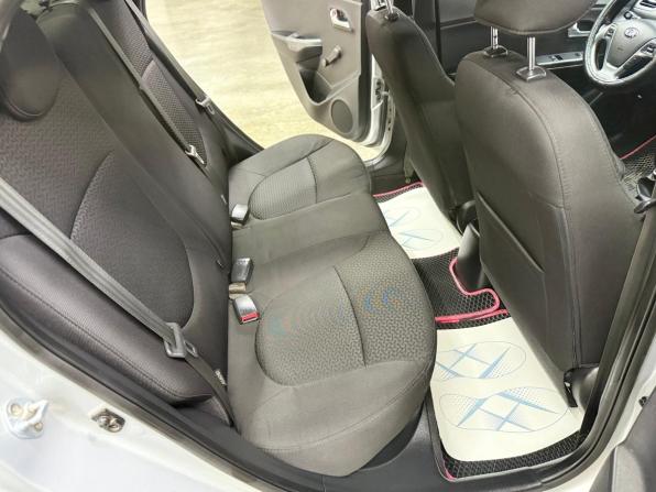Kia Rio III Рестайлинг с пробегом 2017 года, цена 1 174 000 рублей, 118585 км, седан, Автокод Объявления
